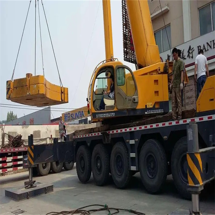 惠来当地吊车出租|机器吊装|75吨|工厂搬迁服务